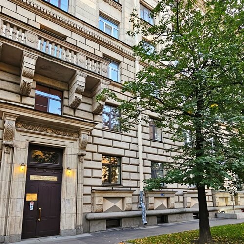 Гостиница Петроградская в Санкт-Петербурге