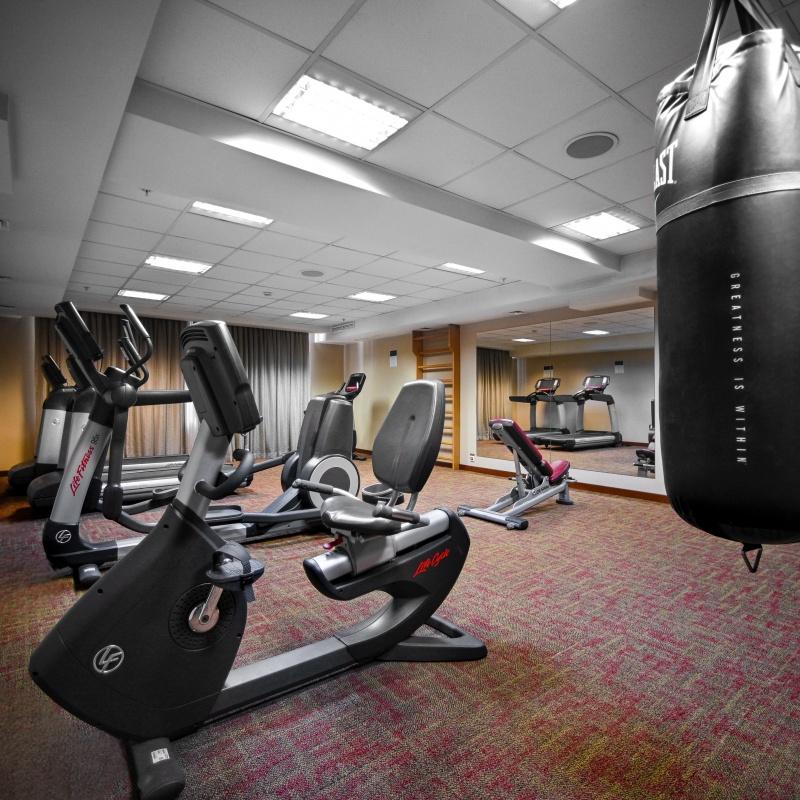 Фото Yerevan Place Hotel