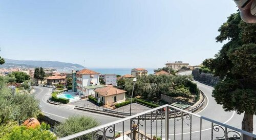 Гостиница B&b Il Viaggio в Диано-Марине