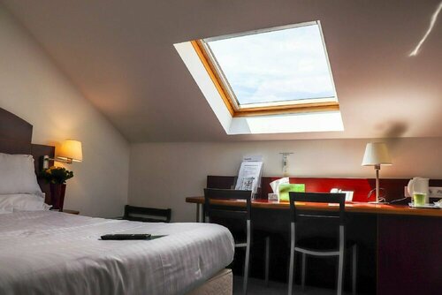 Гостиница Kyriad Direct Roanne в Роане