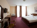 Pannonia Hotel