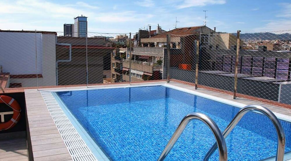 Фото Catalonia Gracia Hotel