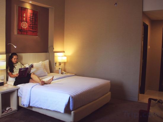 Фото Biz Hotel Batam