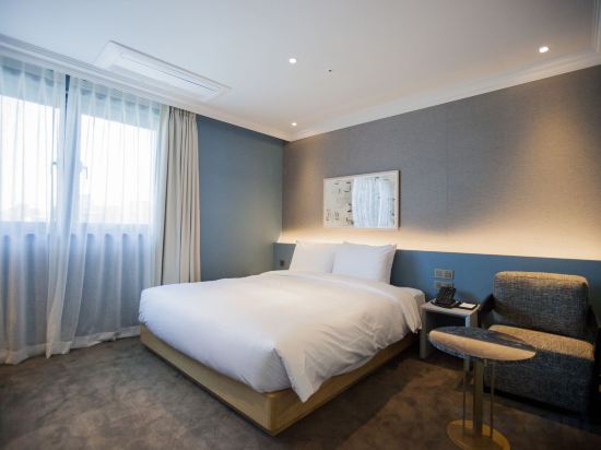 Фото Hound Hotel Seomyeon - Bumcheon