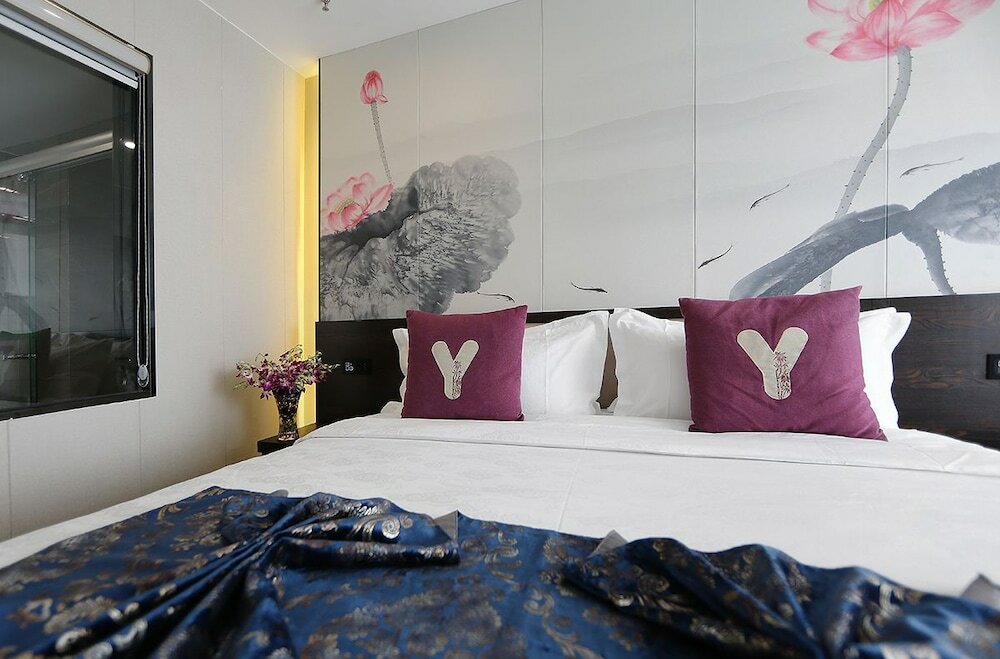 Фото Xiamen Hooray Hotel