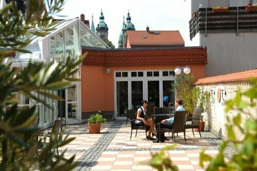 Гостиница Hotel Zur Alten Schmiede в Наумбурге