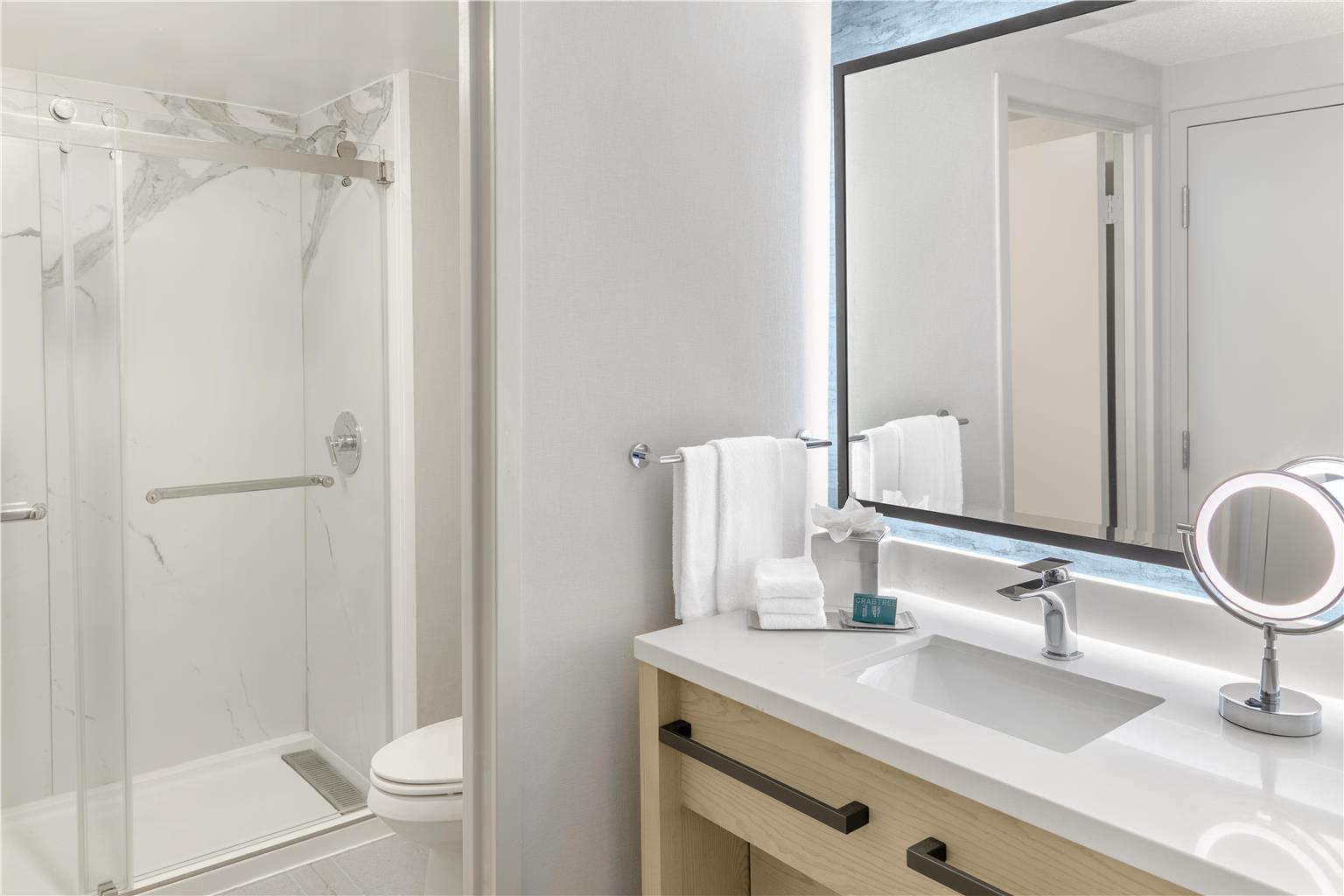 Фото Doubletree Hotel South Bend