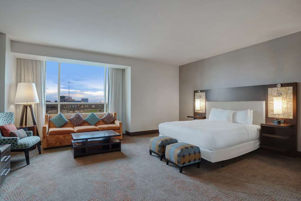 Фото Hilton Dallas/Plano Granite Park
