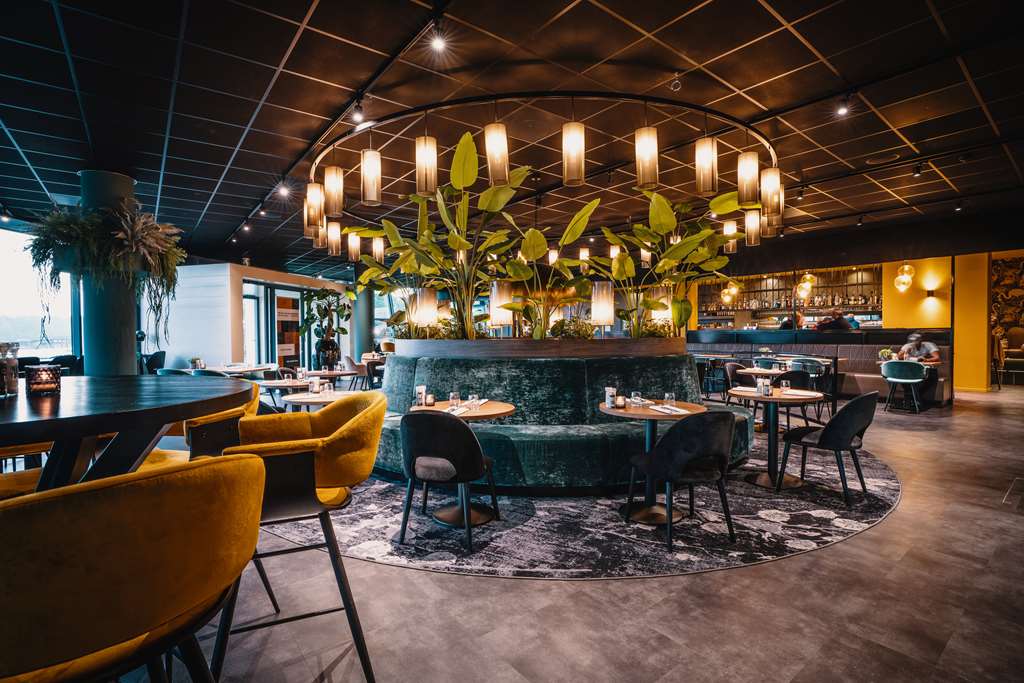 Фото Flonk Hotel Groningen Zuid, Bw Signature Collection