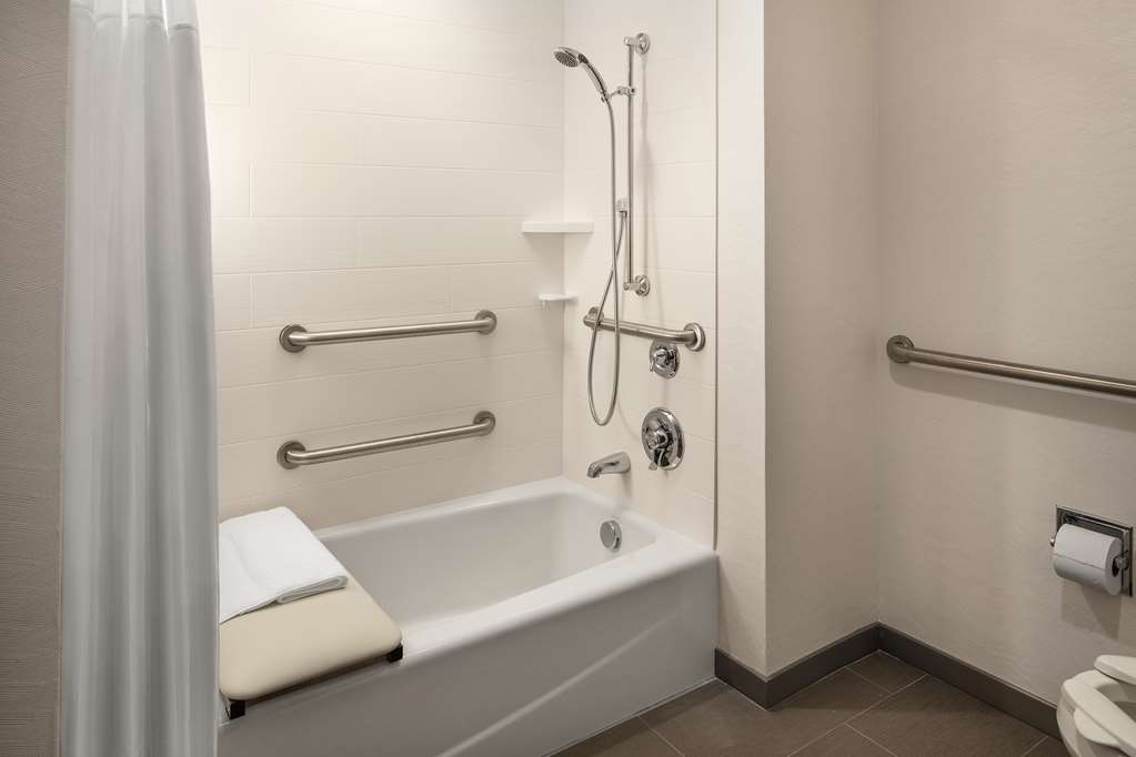 Фото Hilton Garden Inn Sacramento Airport Natomas