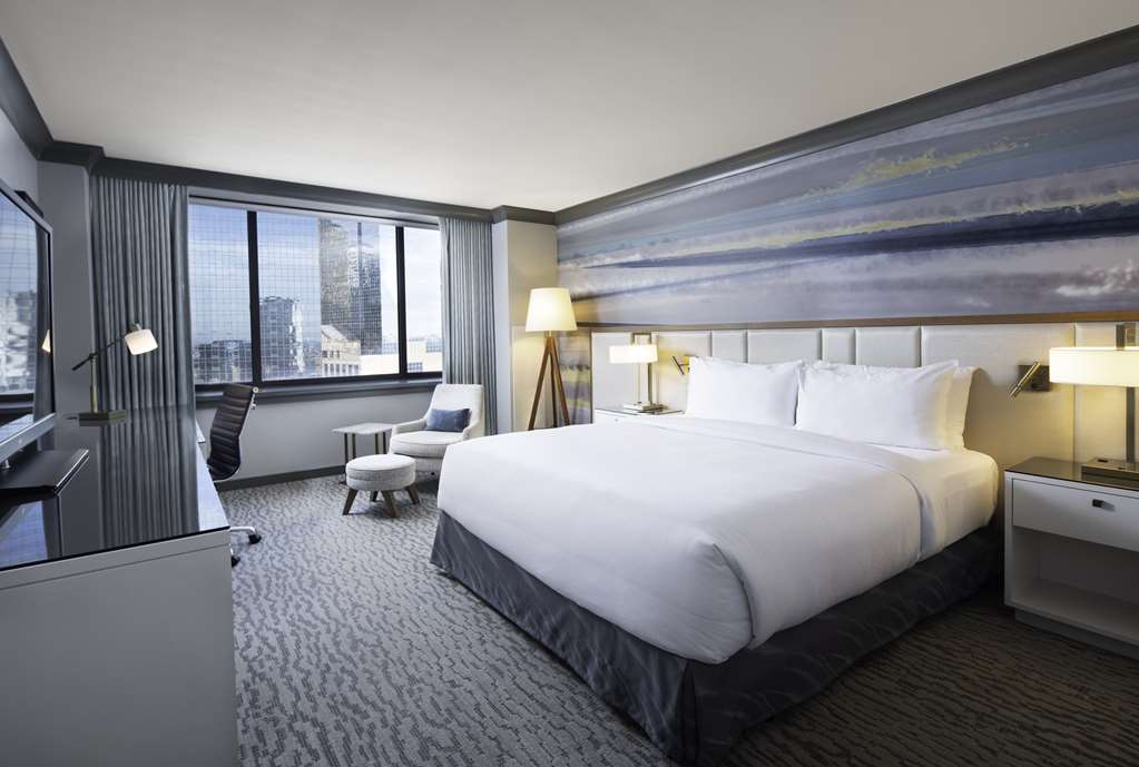 Фото Loews Minneapolis Hotel