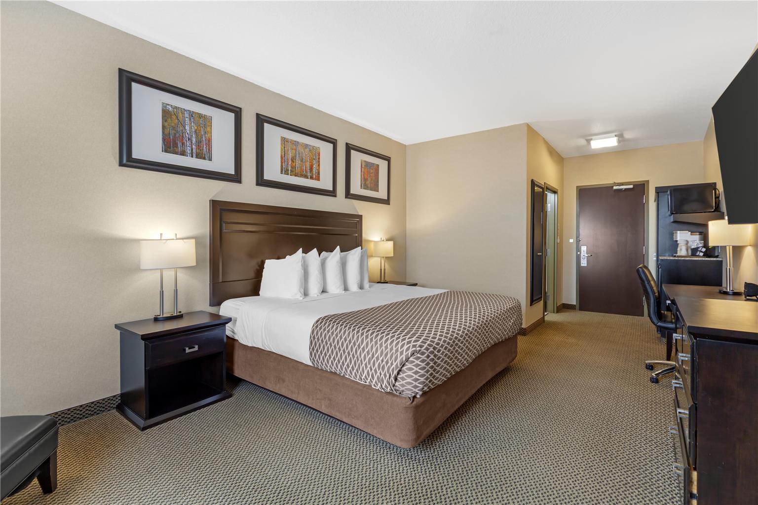 Фото Best Western Plus The Inn At St. Albert