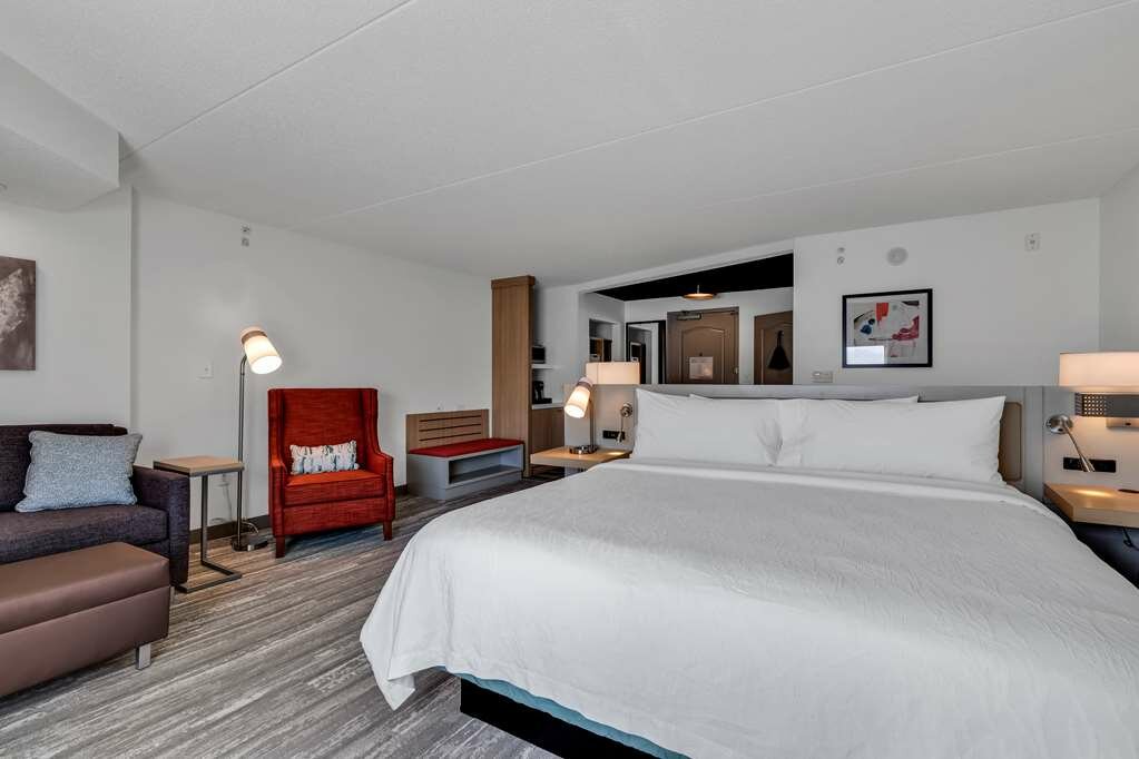 Фото Hilton Garden Inn Myrtle Beach/Coastal Grand Mall