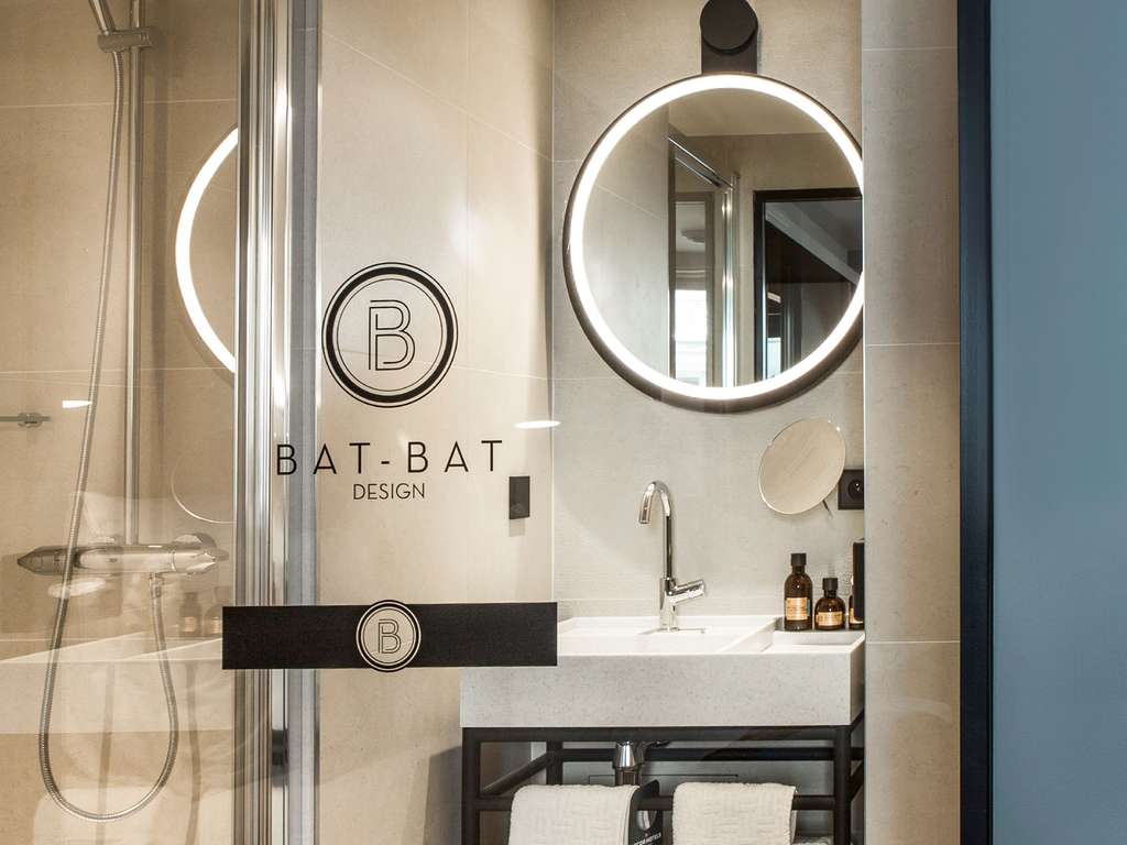 Фото Hotel Mercure Paris 17 Batignolles 