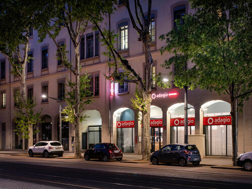 Гостиница Adagio Lyon Patio Confluence в Лионе