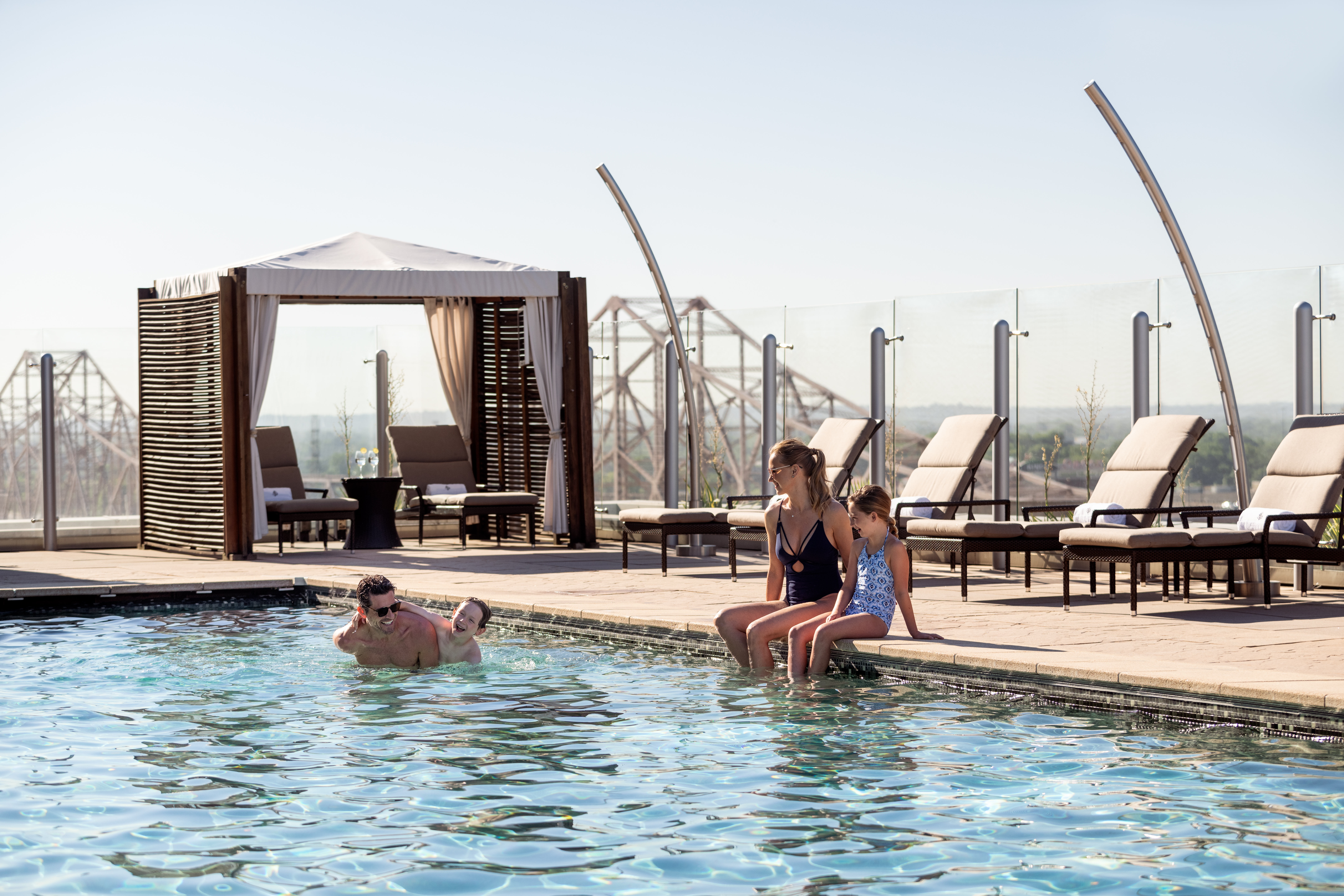 Фото Four Seasons Hotel St Louis