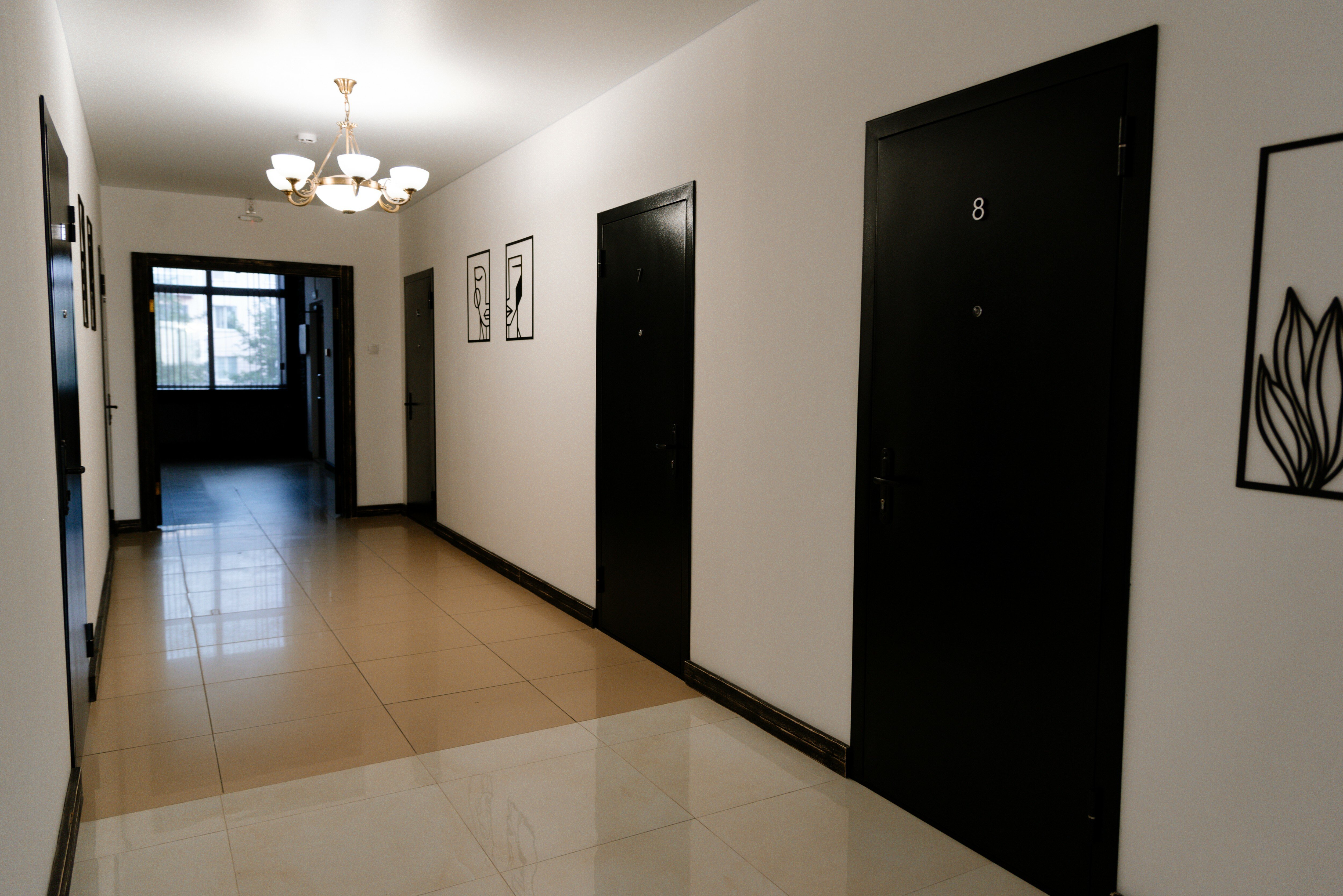 Фото В центре