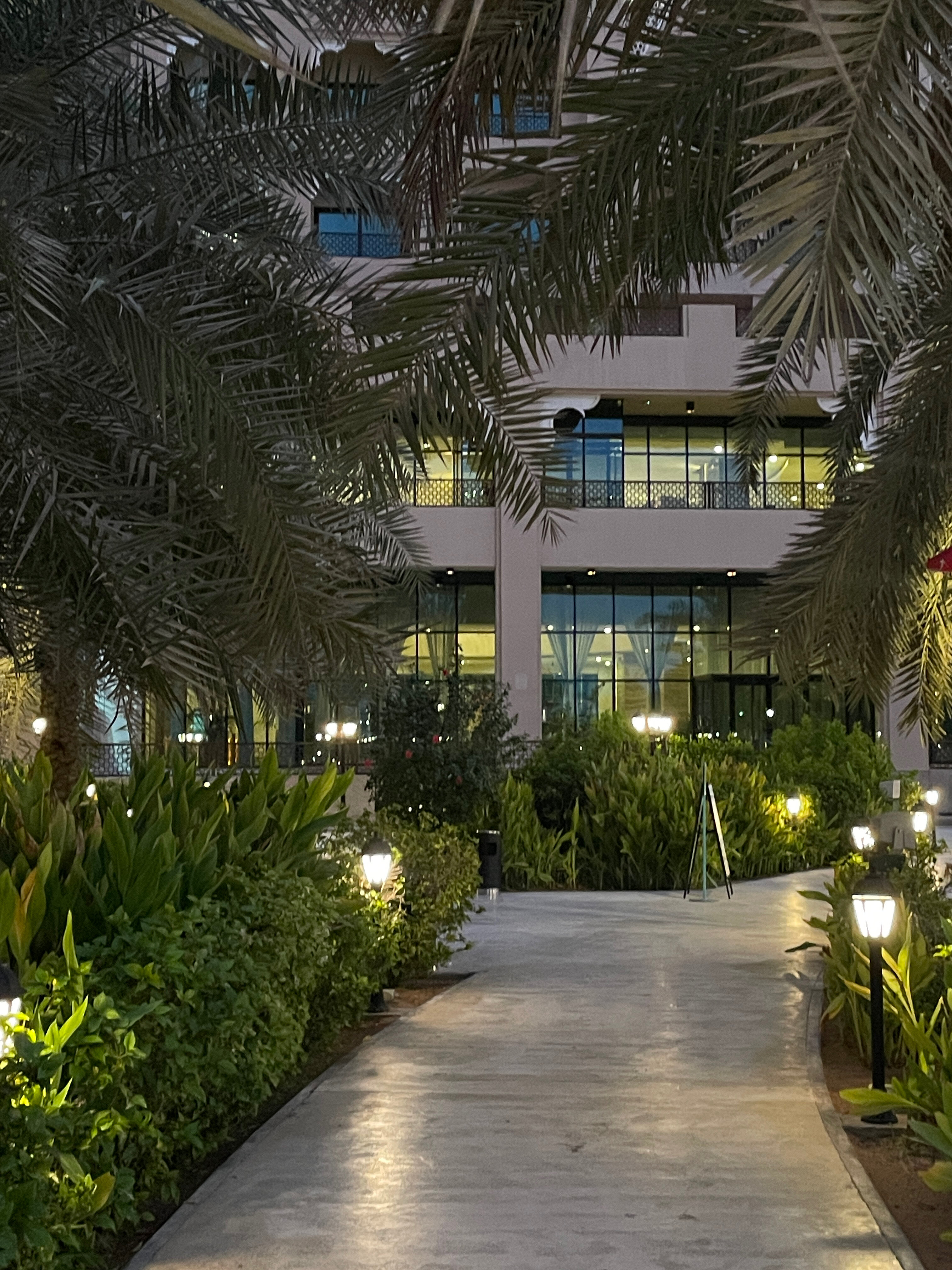 Фото Al Bahar Hotel & Resort