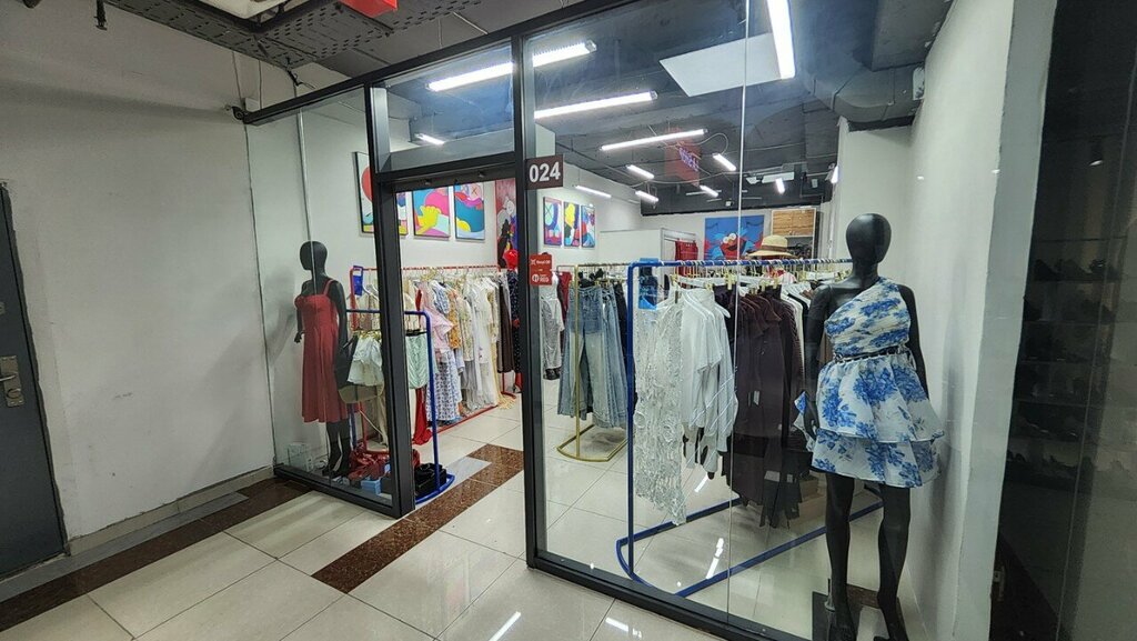 Clothing store One umman, Almaty, photo