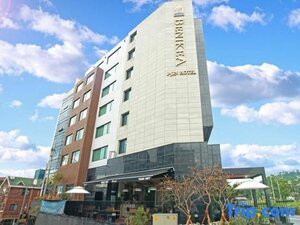 Гостиница I-Jin Hotel