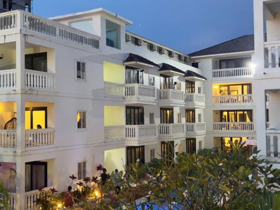 Фото Mary Beach Hotel and Resort