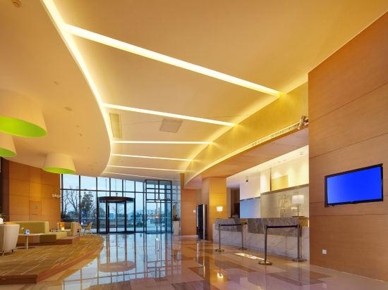 Фото Holiday Inn Express Shanghai Jiading Industry Park