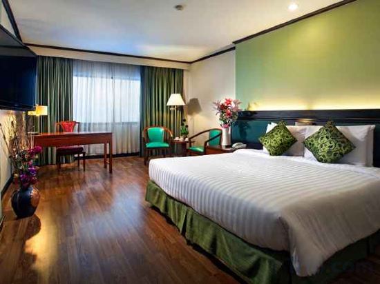 Фото Arawana Regency Park Sukhumvit