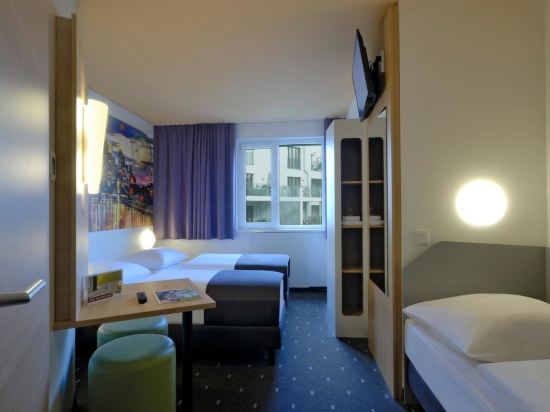 Фото Hotel Frankfurt Messe affiliated by Meliá