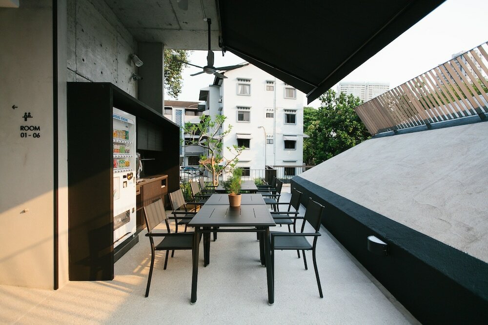 Фото Lloyd's Inn