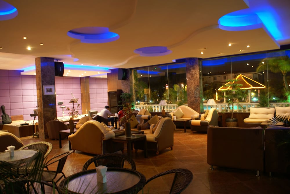 Фото Vista Marina Hotel and Resort