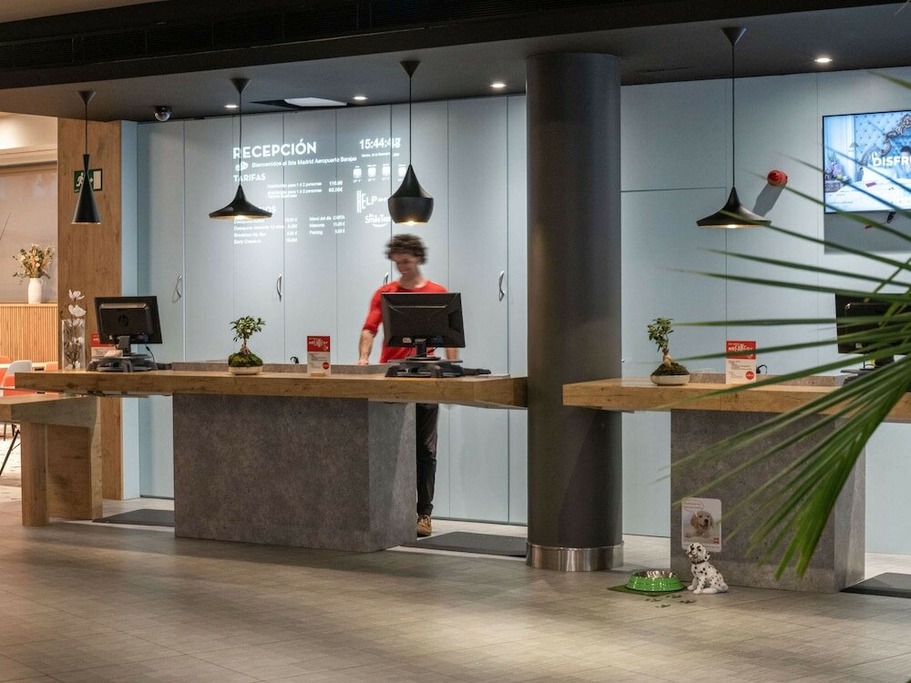 Фото Ibis Madrid Aeropuerto Barajas