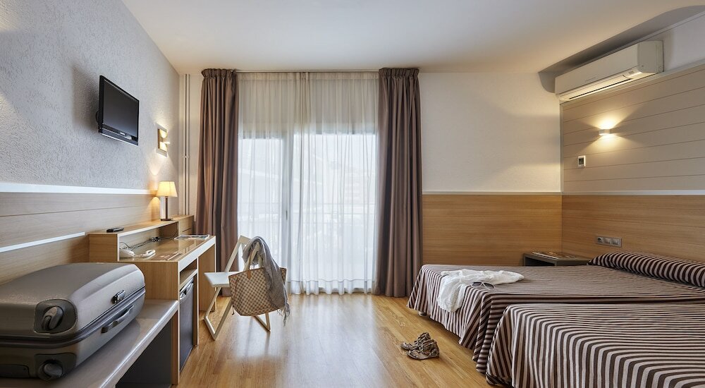 Фото Gran Hotel Flamingo