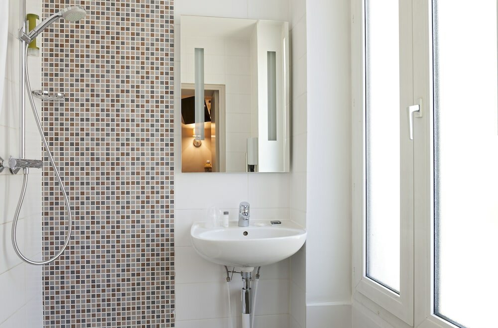 Фото Timhotel Paris Gare Montparnasse