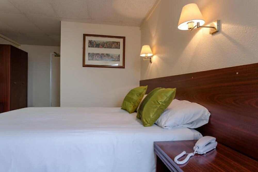 Фото Grand Burstin Hotel Folkestone