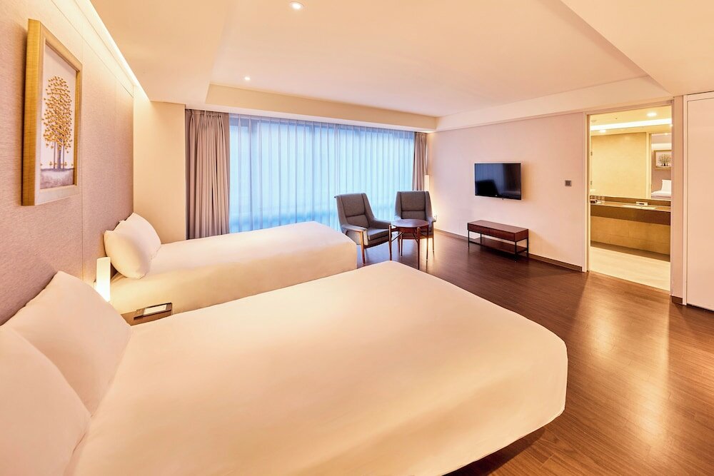 Фото Hotel Thomas Myeongdong
