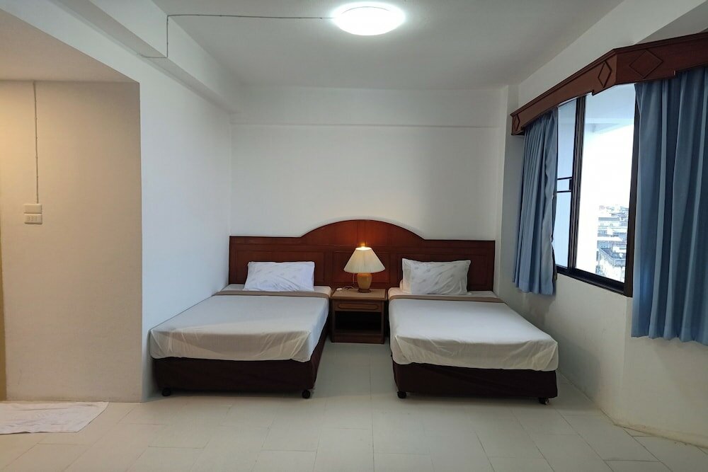 Фото Phayao Northern Lake Hotel