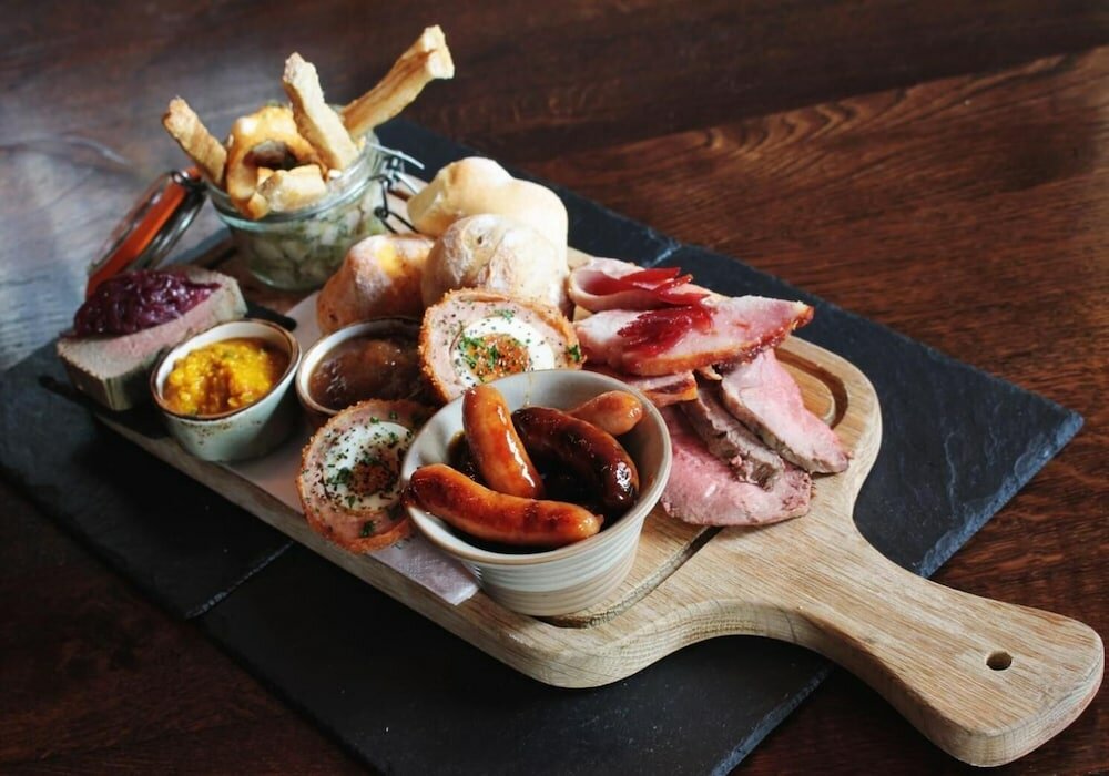 Фото The Pheasant Inn