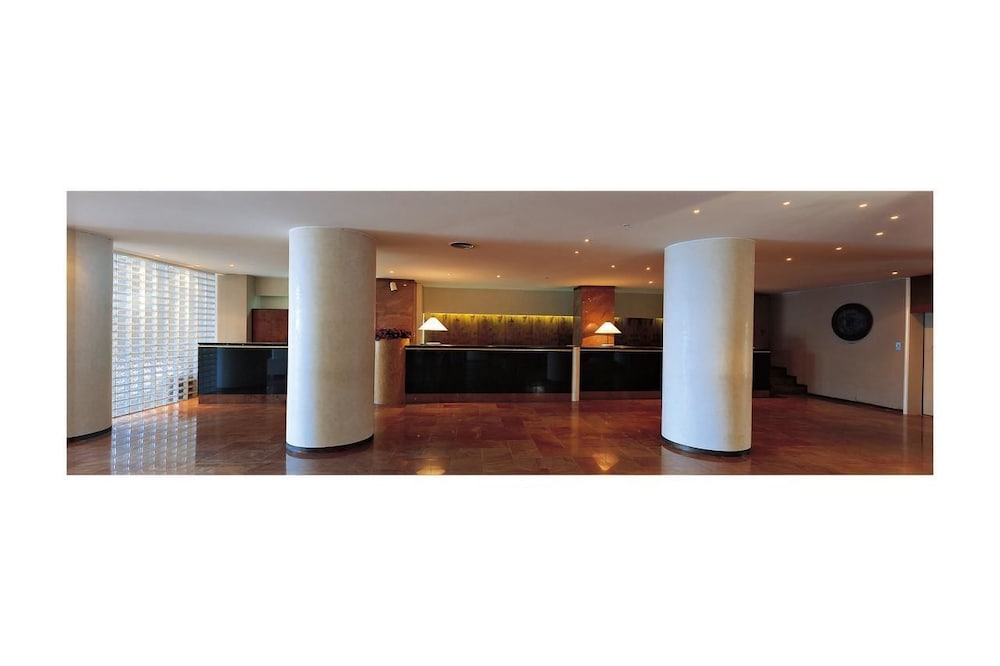 Фото Hotel President