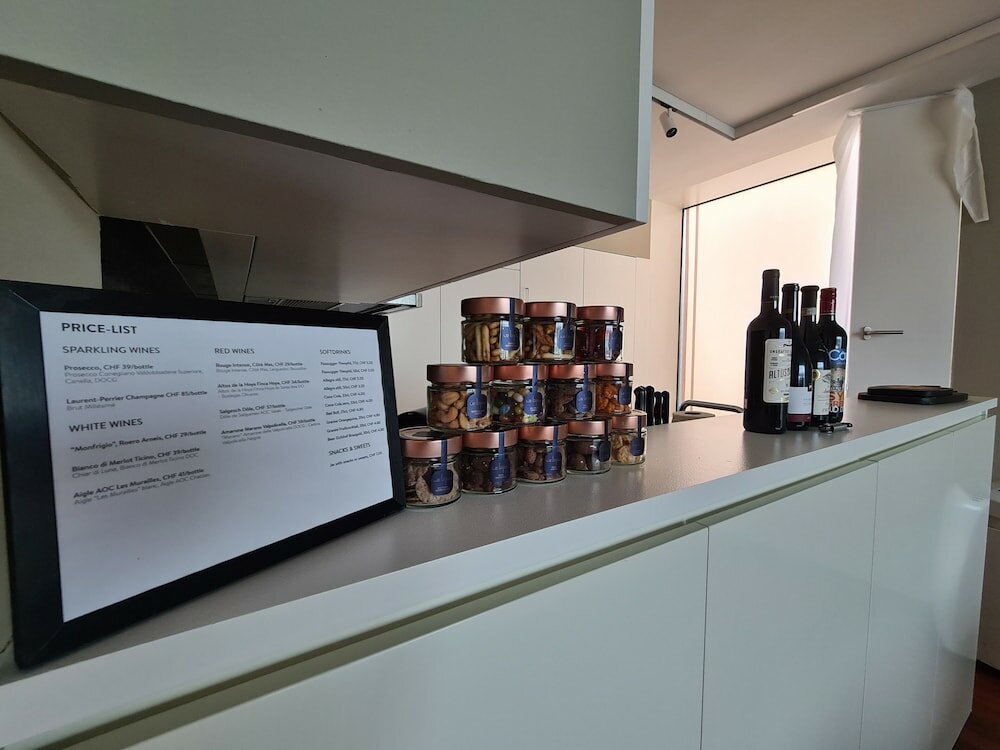 Фото Lucerne Lake View Apartments