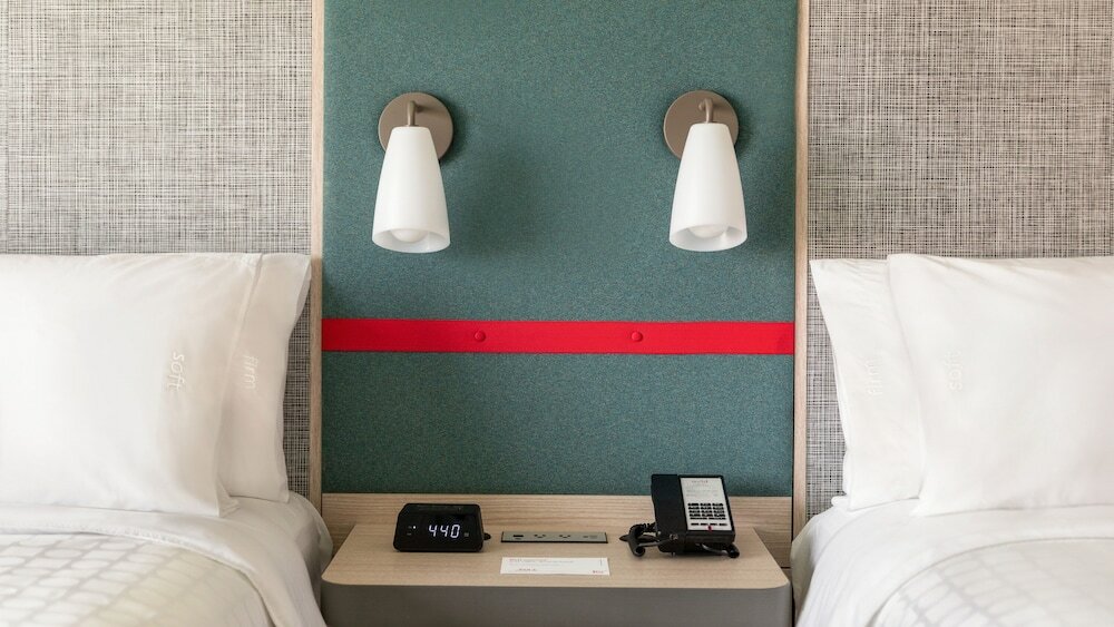 Фото Avid Hotels Oklahoma City - Quail Springs, an Ihg Hotel