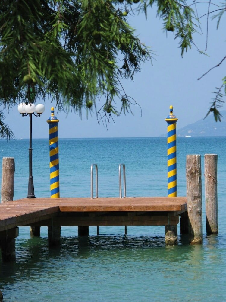 Фото 163957620095