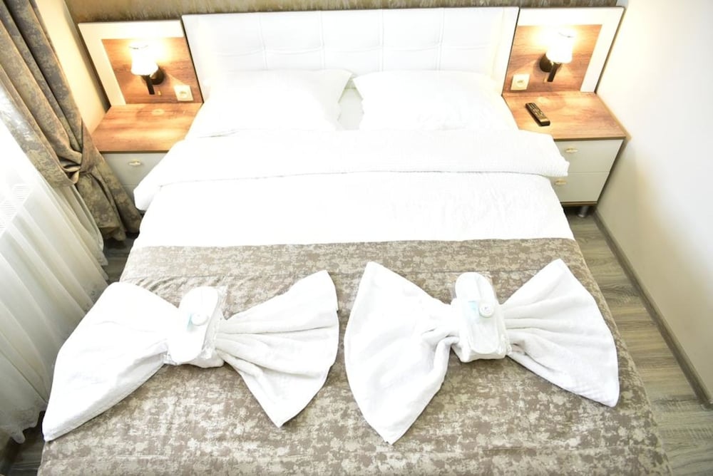 Фото The K Hotel