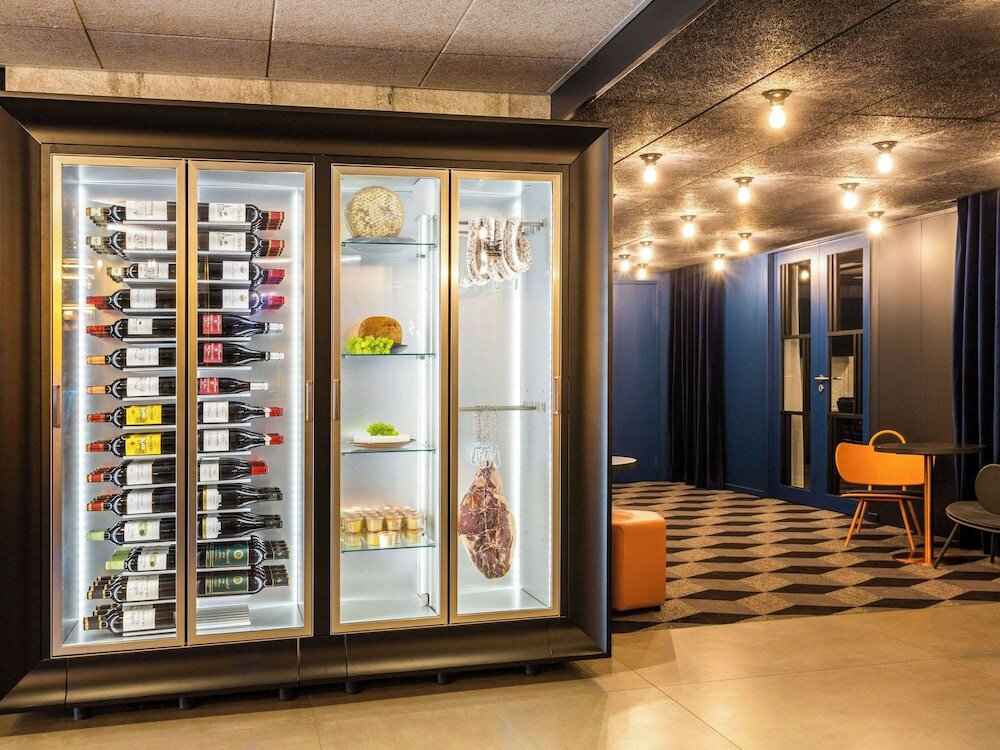 Фото Hotel Mercure Bordeaux Centre Ville