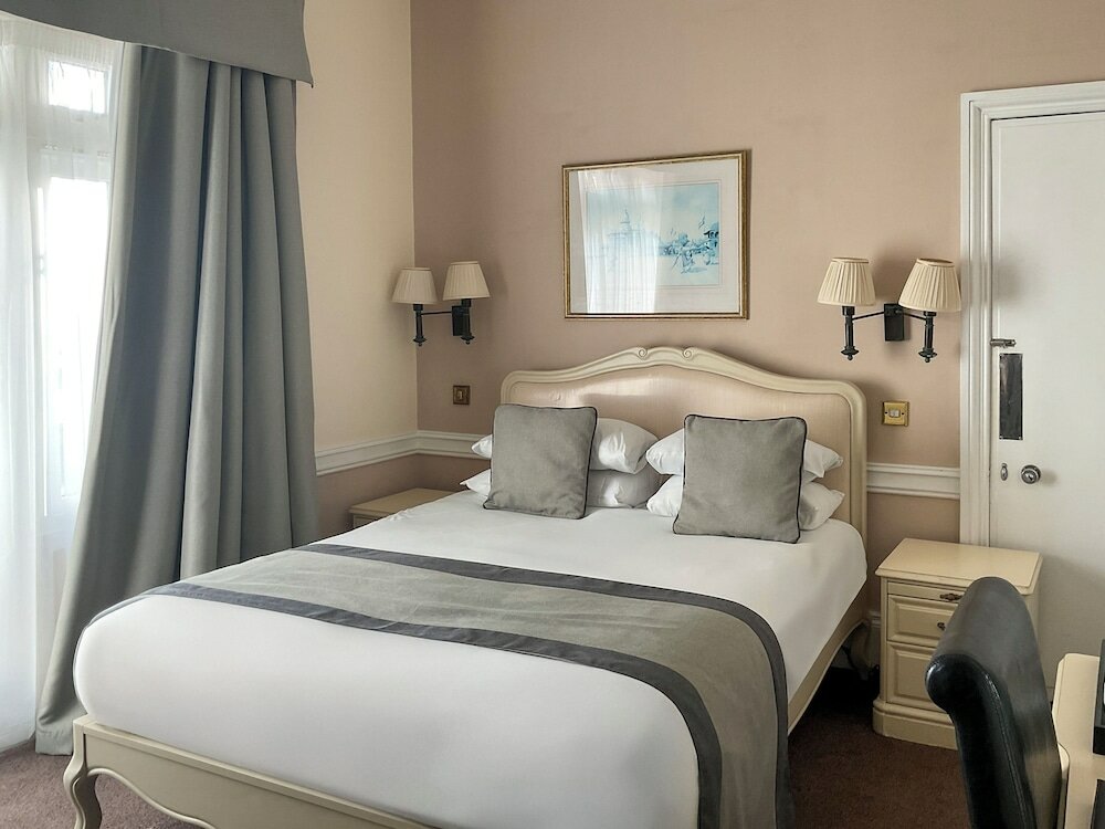 Фото Royal Bath Hotel & SPA Bournemouth