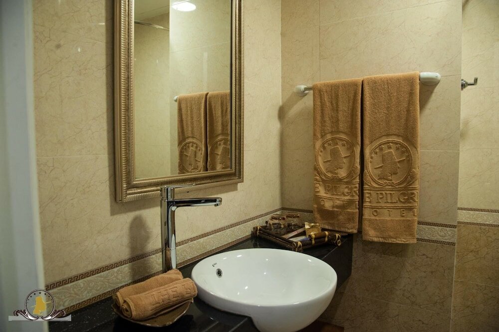 Фото The Pilgrim Hotel