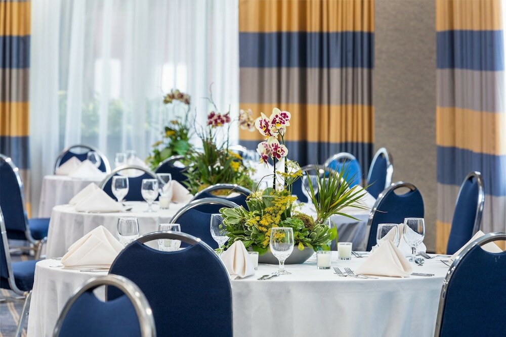 Фото Sheraton Lincoln Harbor Hotel