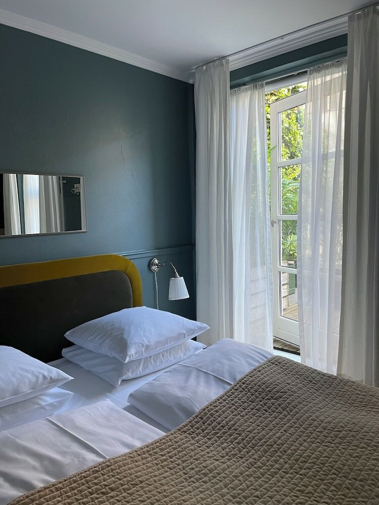 Фото Sofs Boutique Hotel