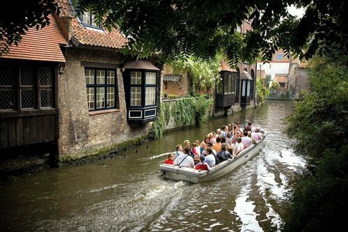 Внешний вид отеля Hotel de Castillion в Брюгге, фото 4
