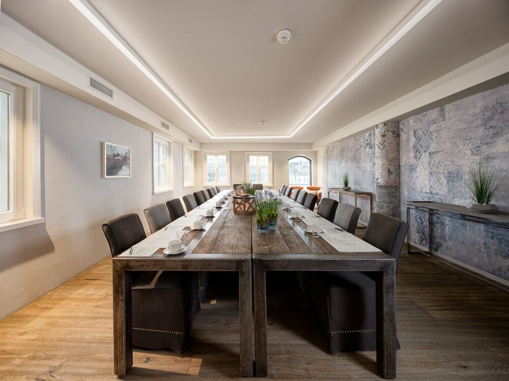 Фото Hotel Hafen Flensburg