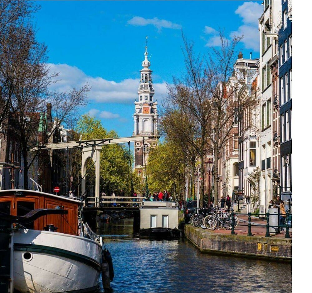 Фото Rembrandtplein Hotel